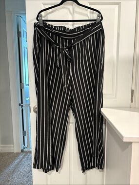 torrid Black and White Vertical Stripe Tie-Waist Pants